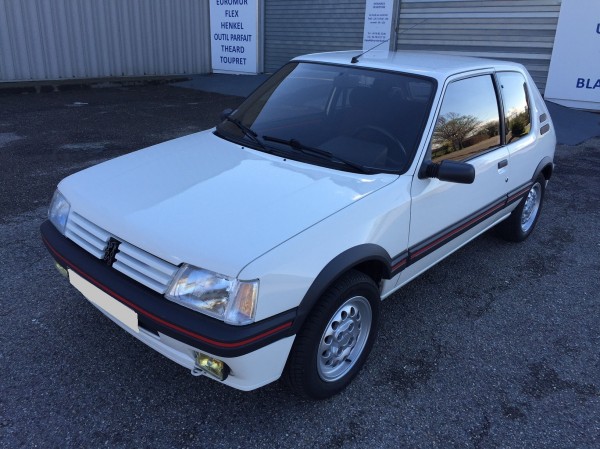 205 GTI (2)